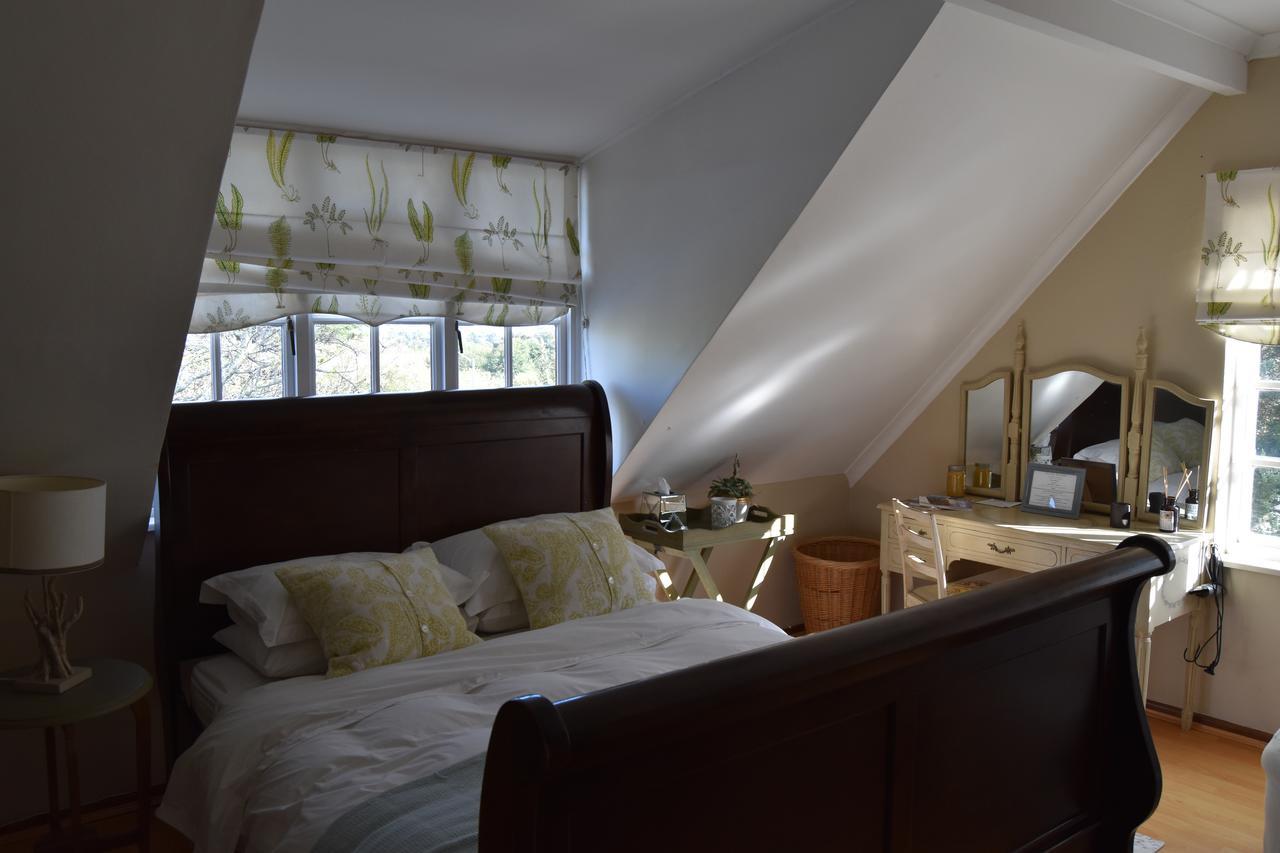 Almond Cottage Bed & Breakfast Somerset West Eksteriør billede